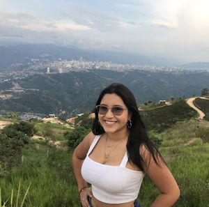 Meet your Posher, Lizeth